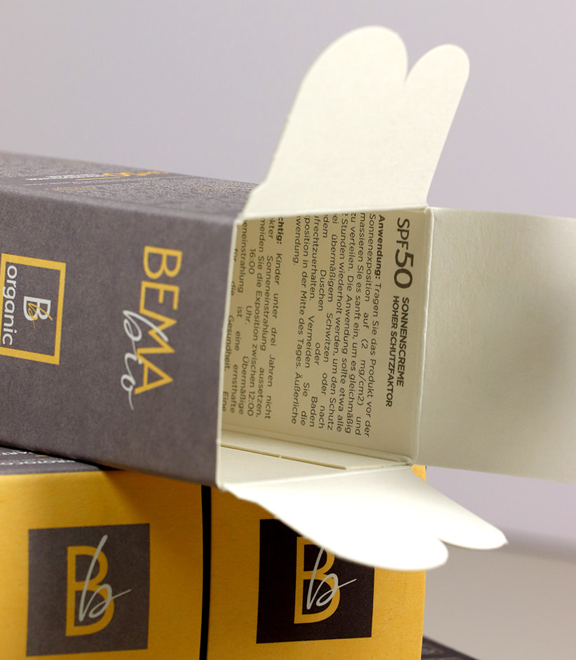 Packaging cosmetico sostenibile con stampa Pantone e retro nero